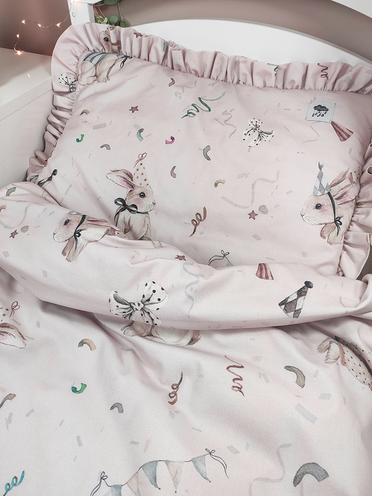 BAWEŁNIANA POŚCIEL DZIECIĘCA / WESOŁE KRÓLICZKI / końcówka kolekcji